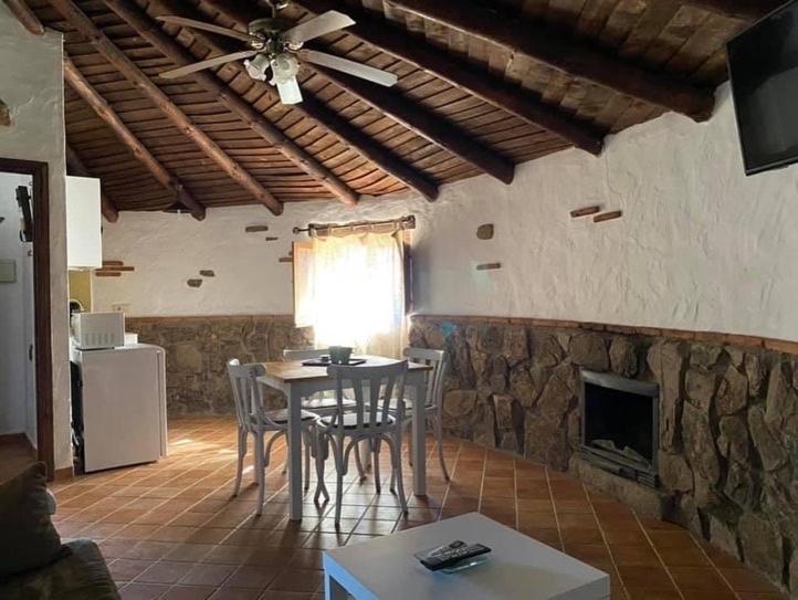 Complejo Rural El Prado Hotell Logrosán Exteriör bild