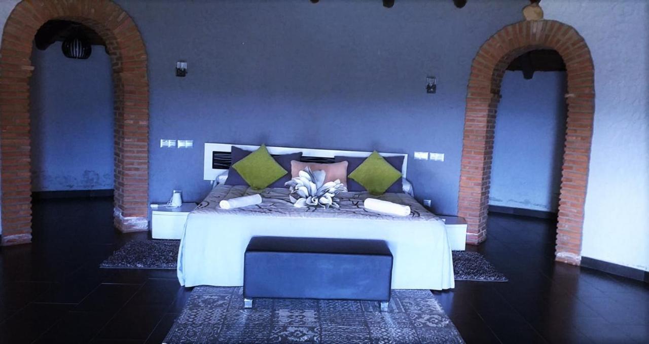 Complejo Rural El Prado Hotell Logrosán Exteriör bild