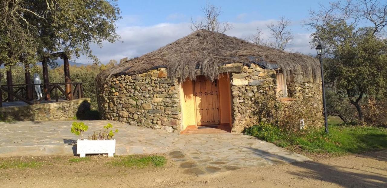 Complejo Rural El Prado Hotell Logrosán Exteriör bild